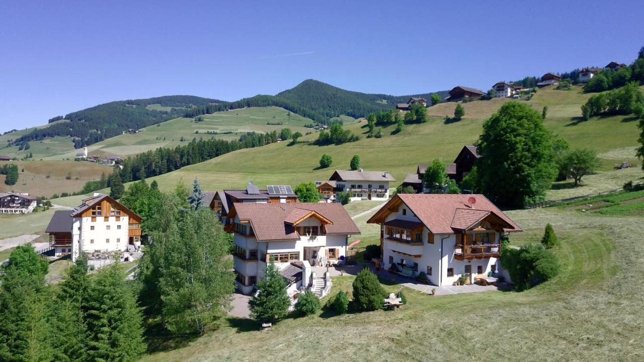 Apartments Ciastel San Vigilio Di Marebbe Luaran gambar